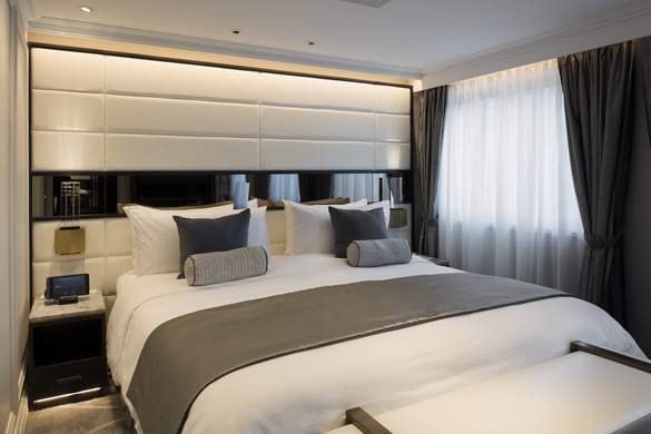 Crystal Cruises - Crystal Esprit - Accommodation - Owners Suite _1_.jpg